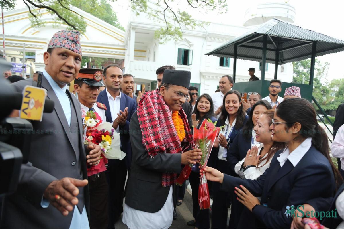 Poudel takes office as new NRB governor (Pictures)